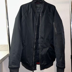 Nike Air Jordan Sportswear MA-1
Wings Bomber Jacket 
Size Large Tall
Black